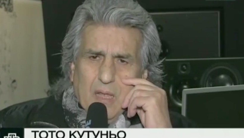 Репортаж для НТВ: Кутуньо шокирован гибелью артистов ансамбля имени Александрова Репортаж для НТВ: Кутуньо шокирован гибелью артистов ансамбля имени Александрова
